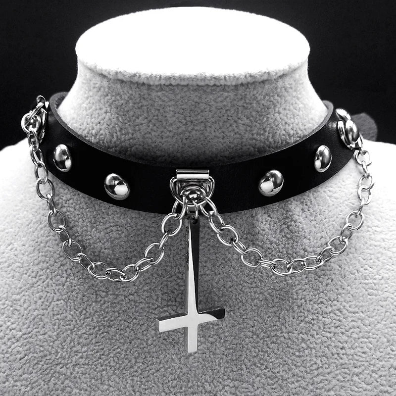Inverted cross choker
