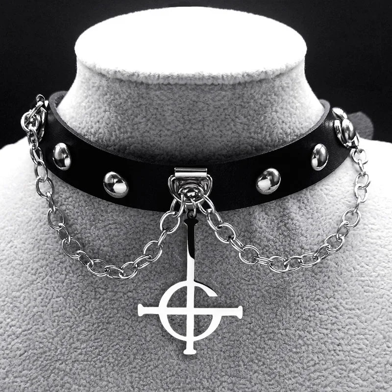 Inverted cross choker